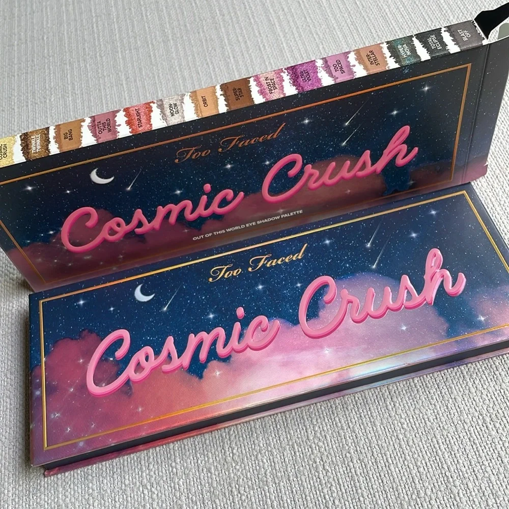 Too Faced Cosmic Crush out of this world eyeshadow Palette